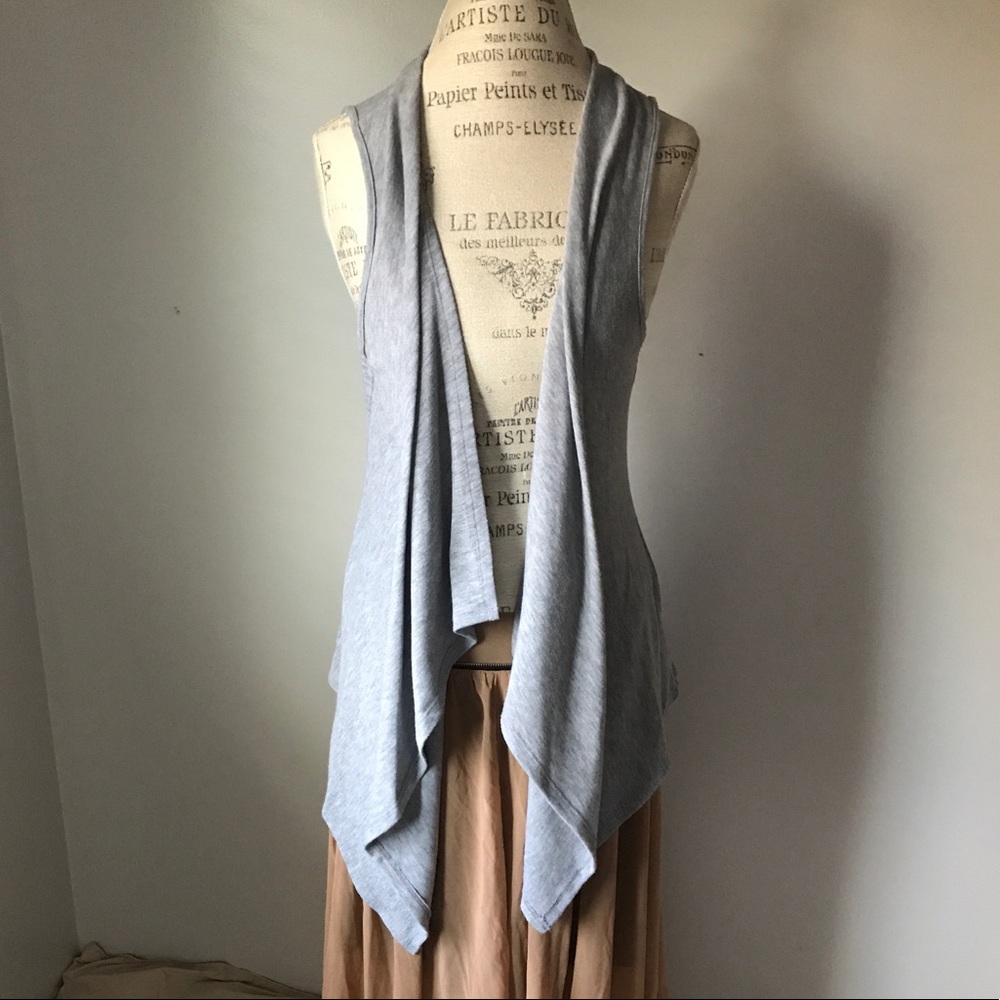 Light Gray Vest/Shrug/Cardigan